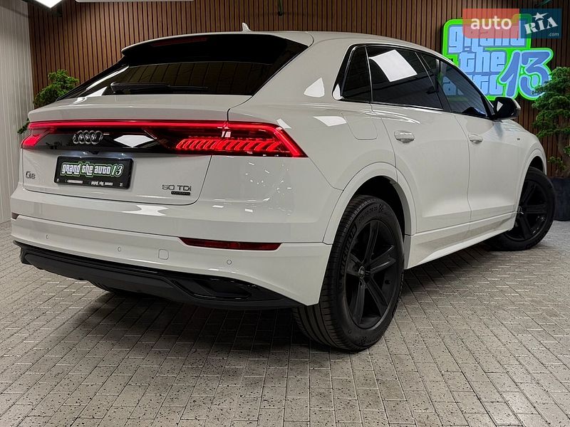 Позашляховик / Кросовер Audi Q8 2020 в Києві фото 51 Позашляховик / Кросовер Audi Q8 2020 в Києві