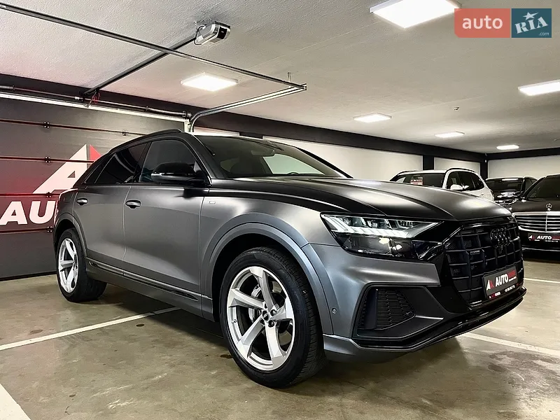 Audi Q8
