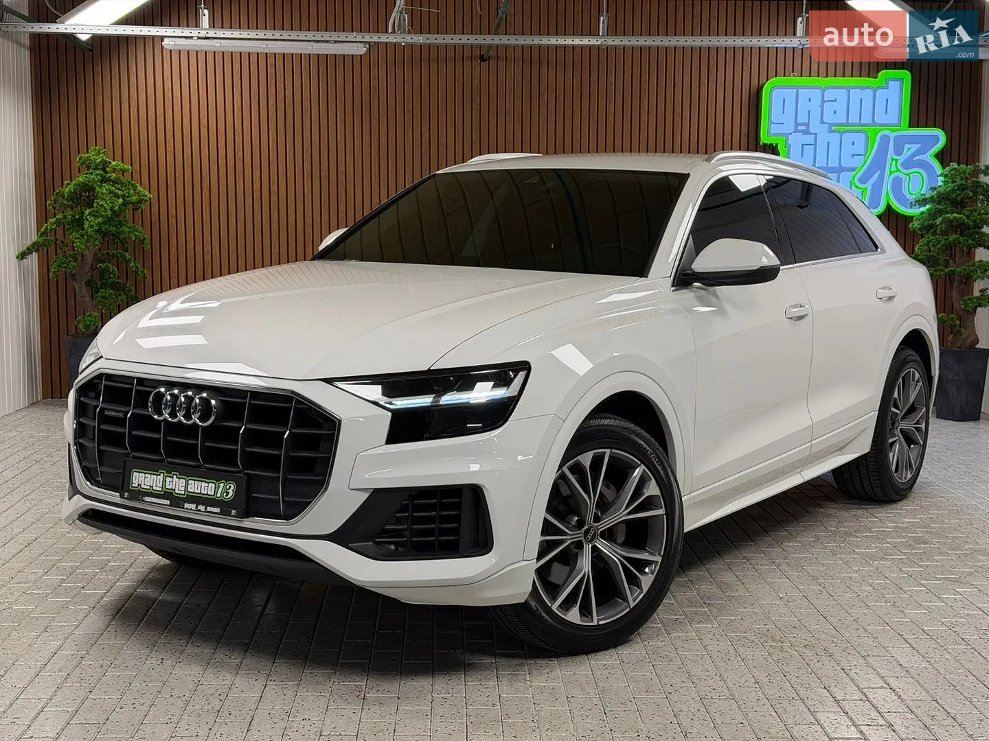 2020 Audi Q8 - мініатюра 2