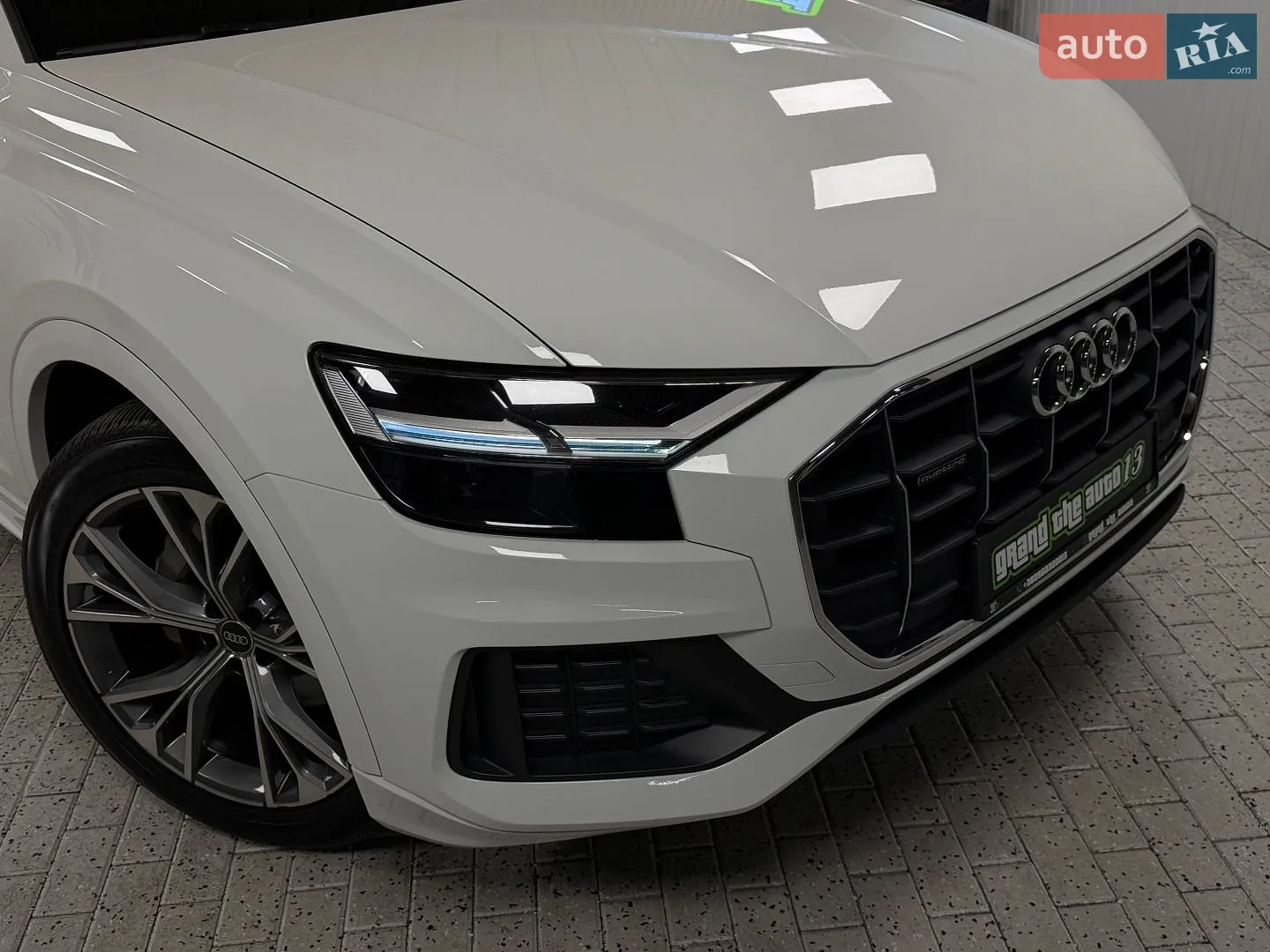 2020 Audi Q8 - мініатюра 6