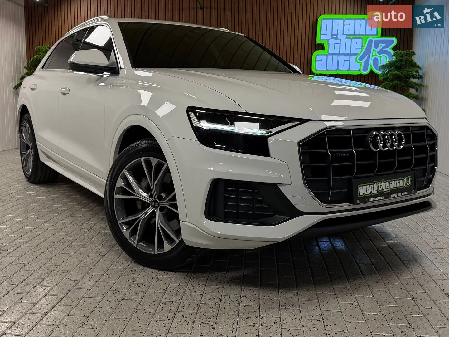 2020 Audi Q8 - мініатюра 13
