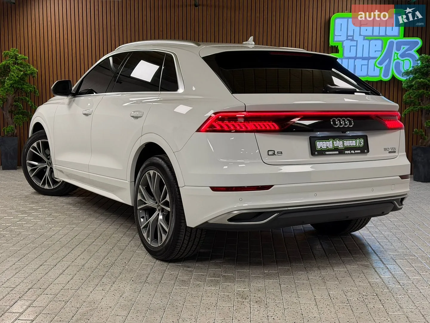 2020 Audi Q8 - мініатюра 20