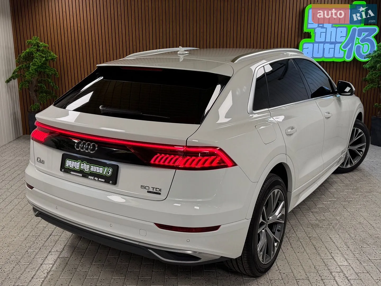 2020 Audi Q8 - мініатюра 21