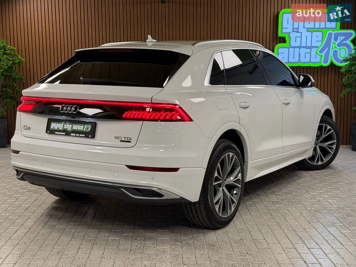 2020 Audi Q8 - мініатюра 25