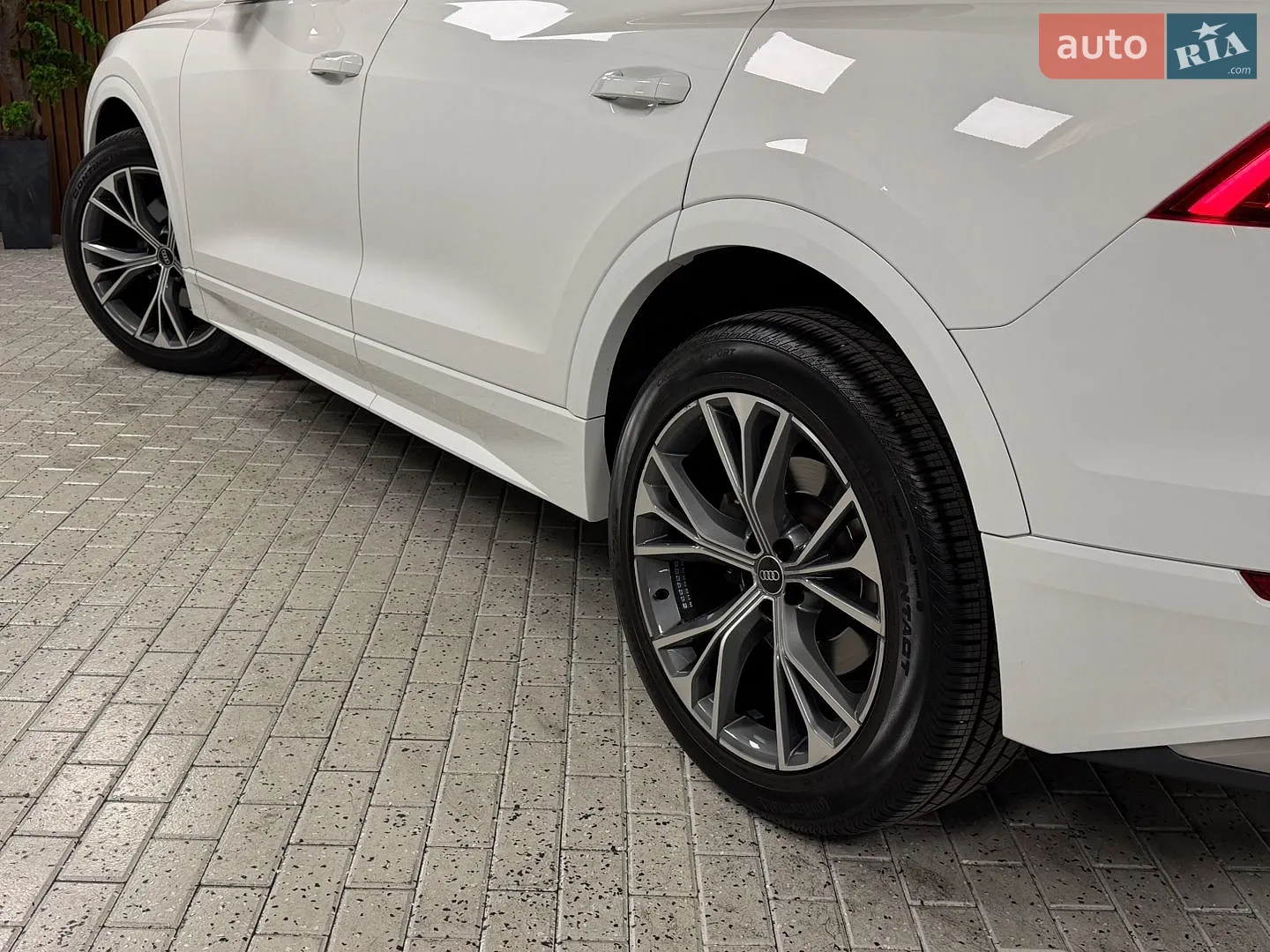 2020 Audi Q8 - мініатюра 28