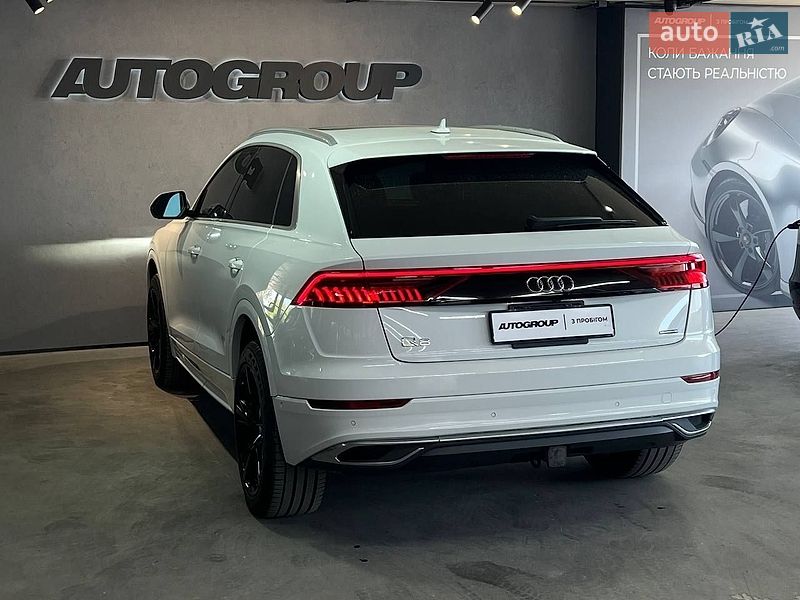Позашляховик / Кросовер Audi Q8 2019 в Одесі