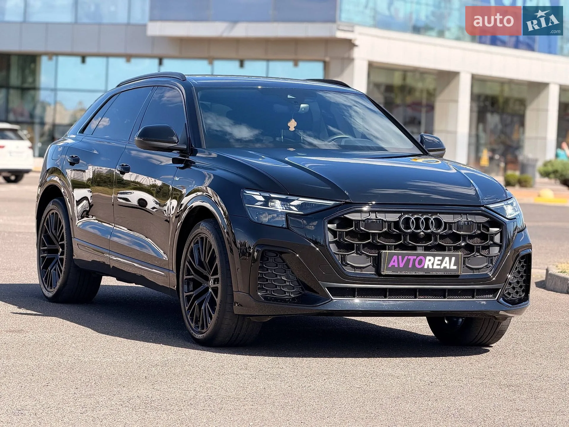 2025 Audi Q8 - мініатюра 12