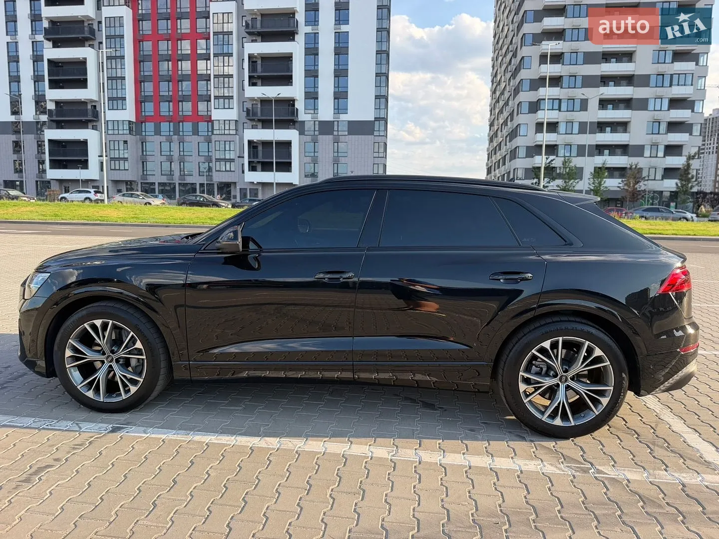 2025 Audi Q8 - мініатюра 10