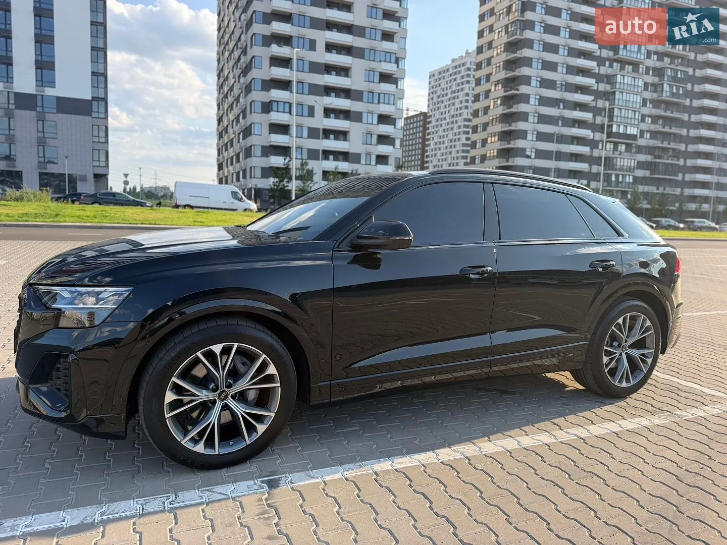 2025 Audi Q8 - мініатюра 11