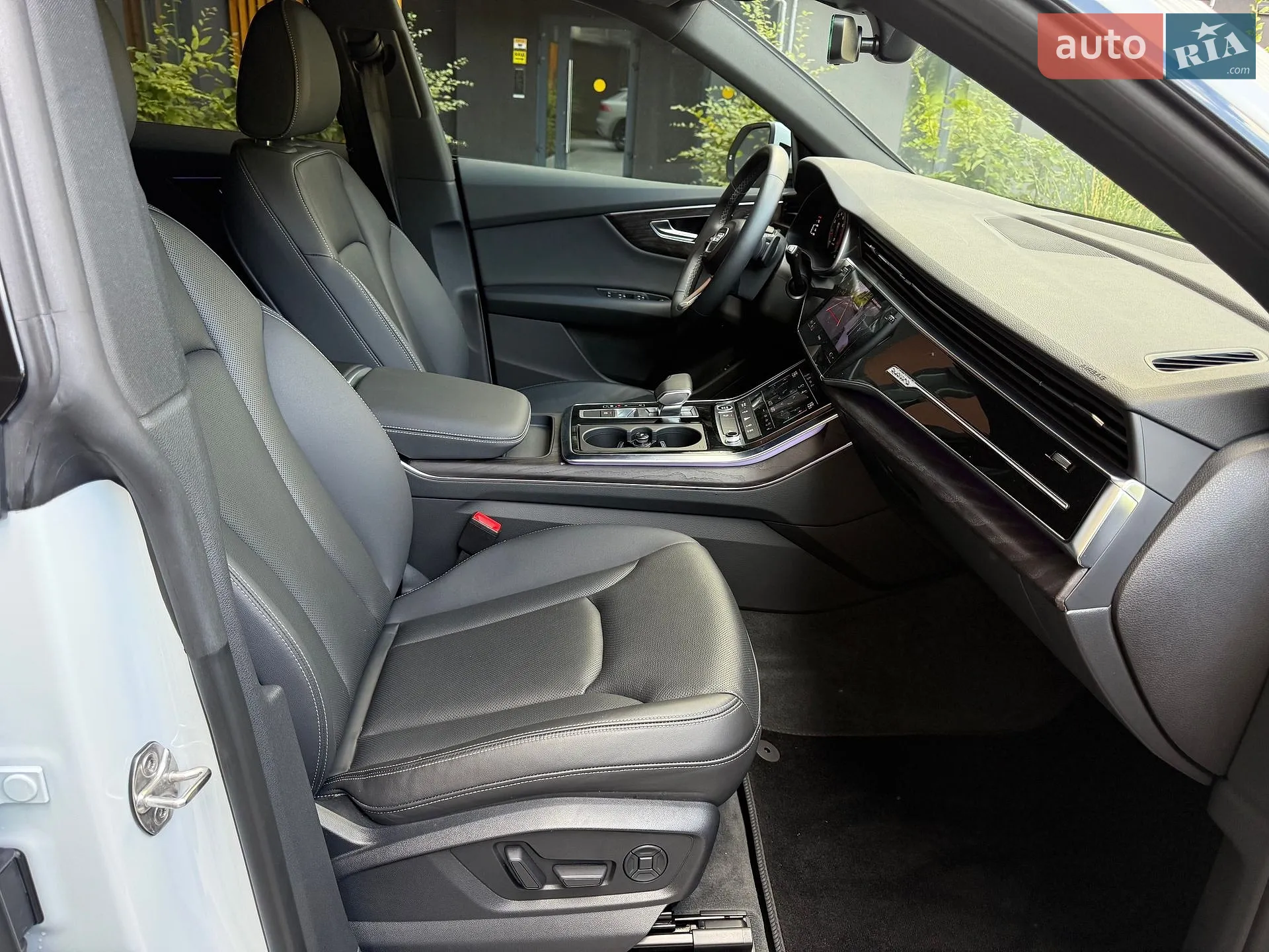 2022 Audi Q8 - мініатюра 41