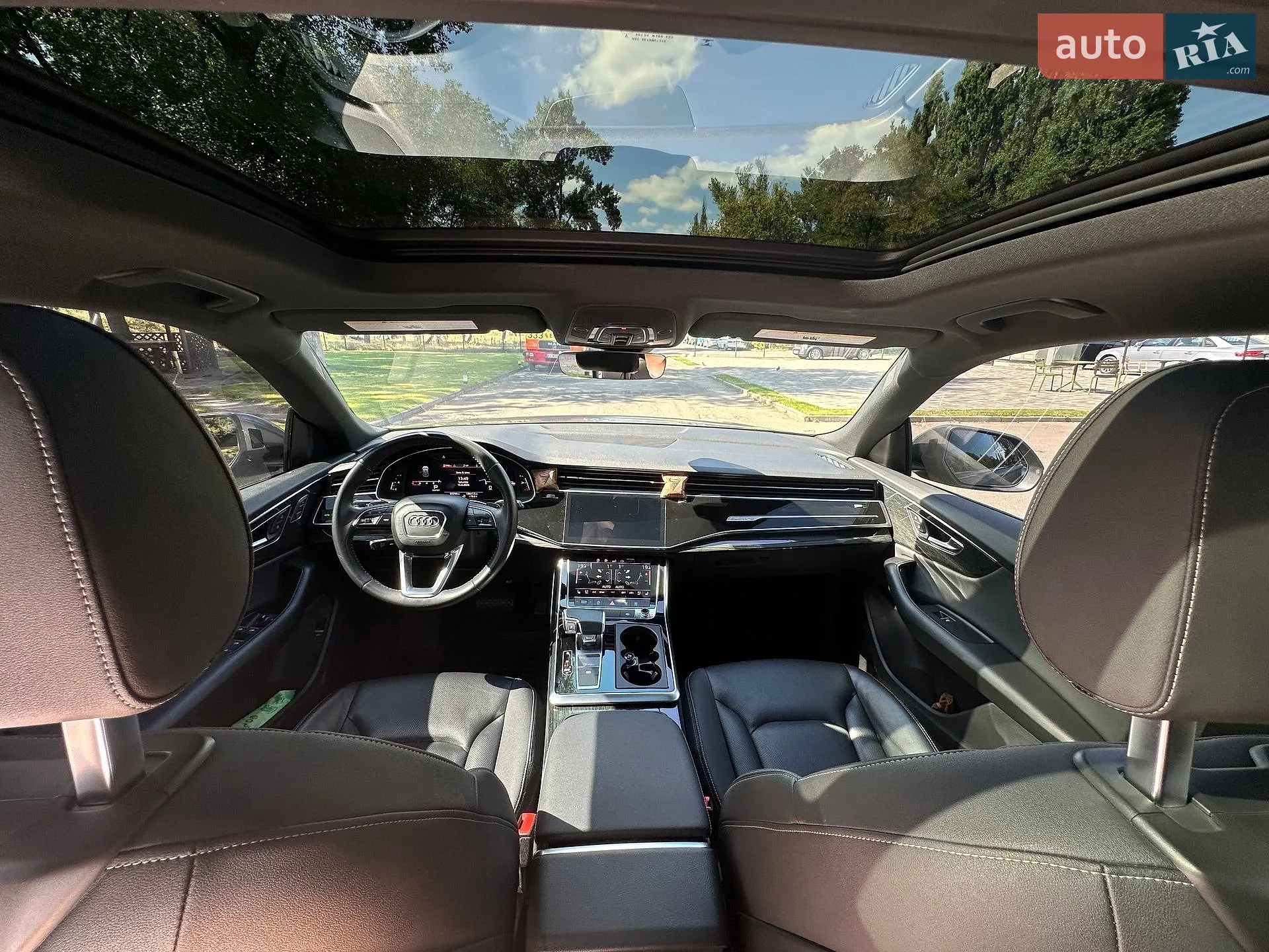 Audi Q8 2020 VIN WA1BVAF12LD008219 фото оголошення 37 з 44