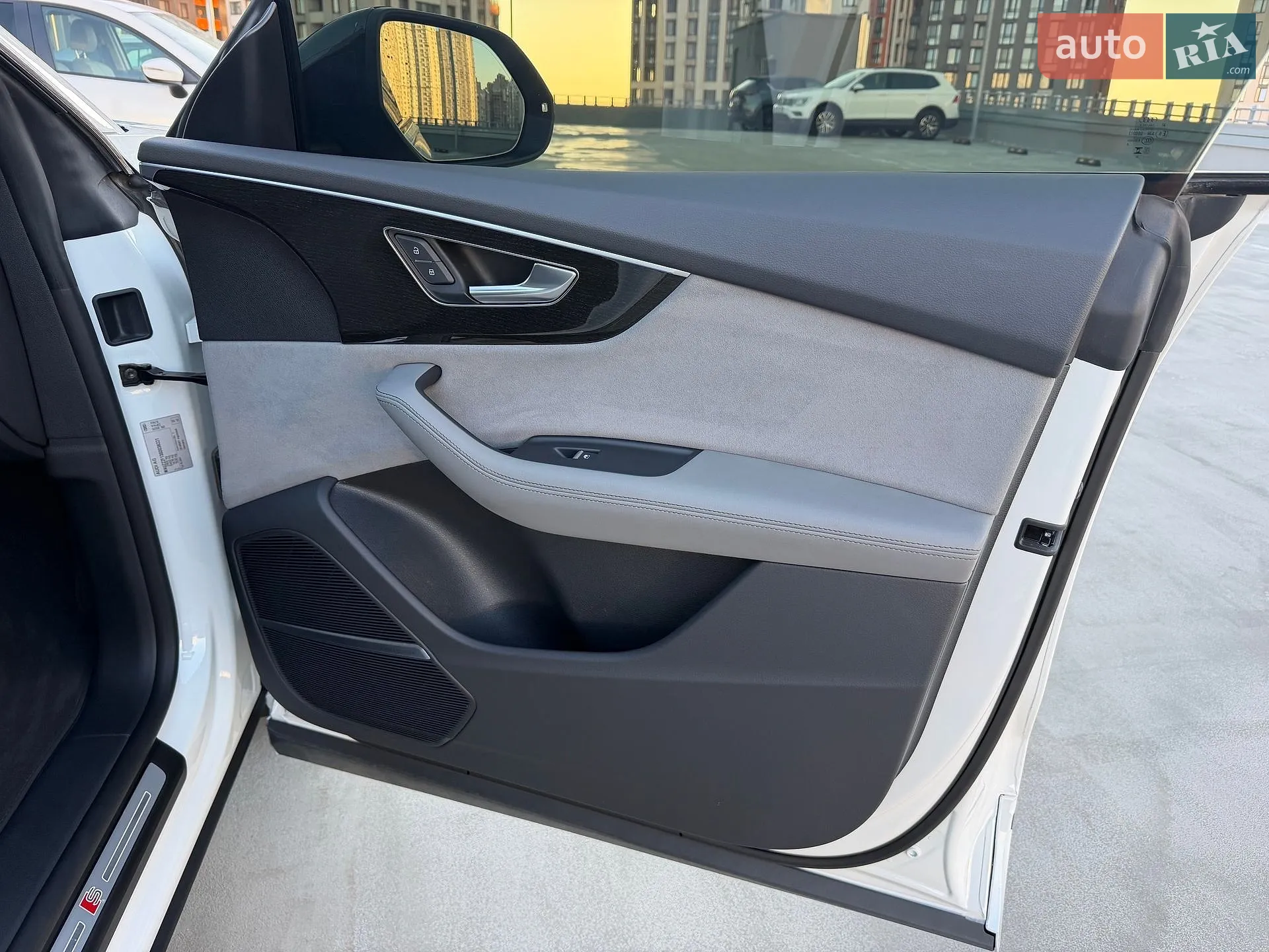 2025 Audi Q8 - мініатюра 57
