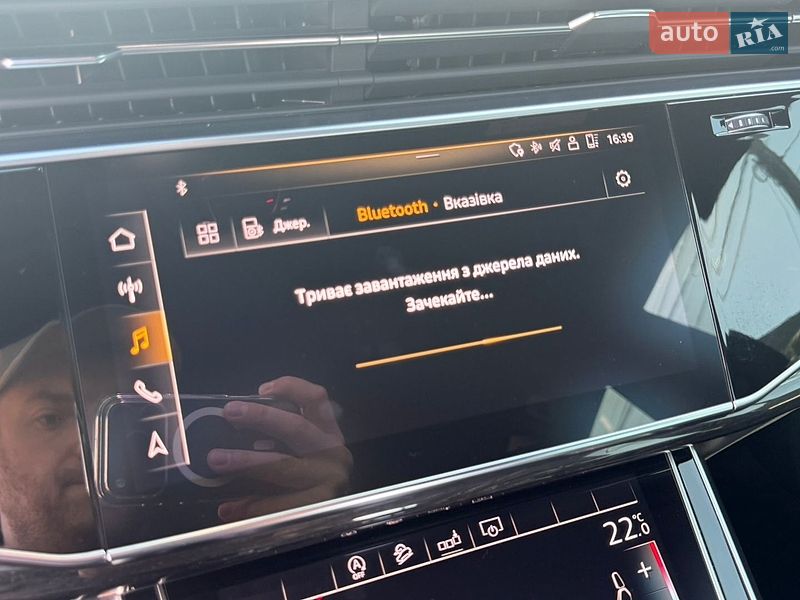 Внедорожник / Кроссовер Audi Q8 2020 в Ровно