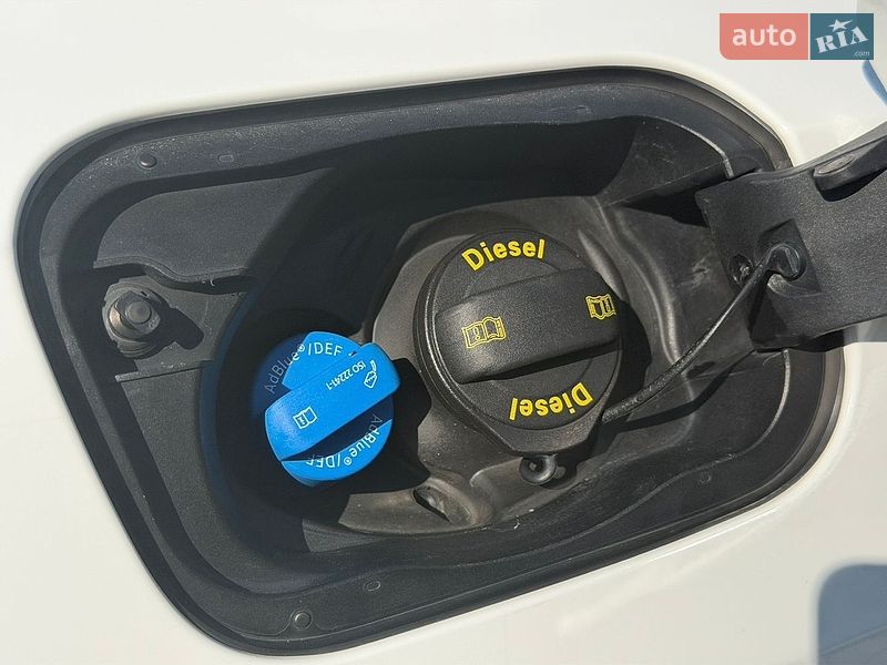 Внедорожник / Кроссовер Audi Q8 2020 в Ровно