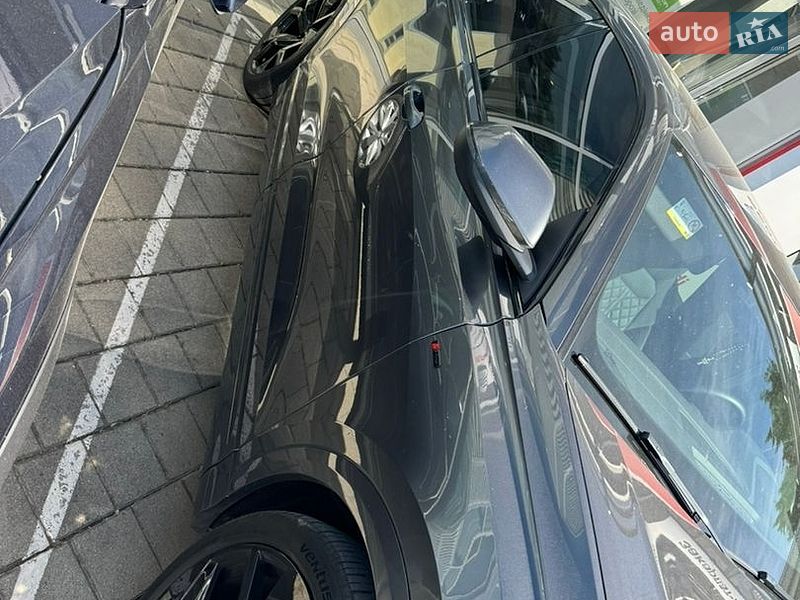 Внедорожник / Кроссовер Audi Q8 2019 в Мукачево