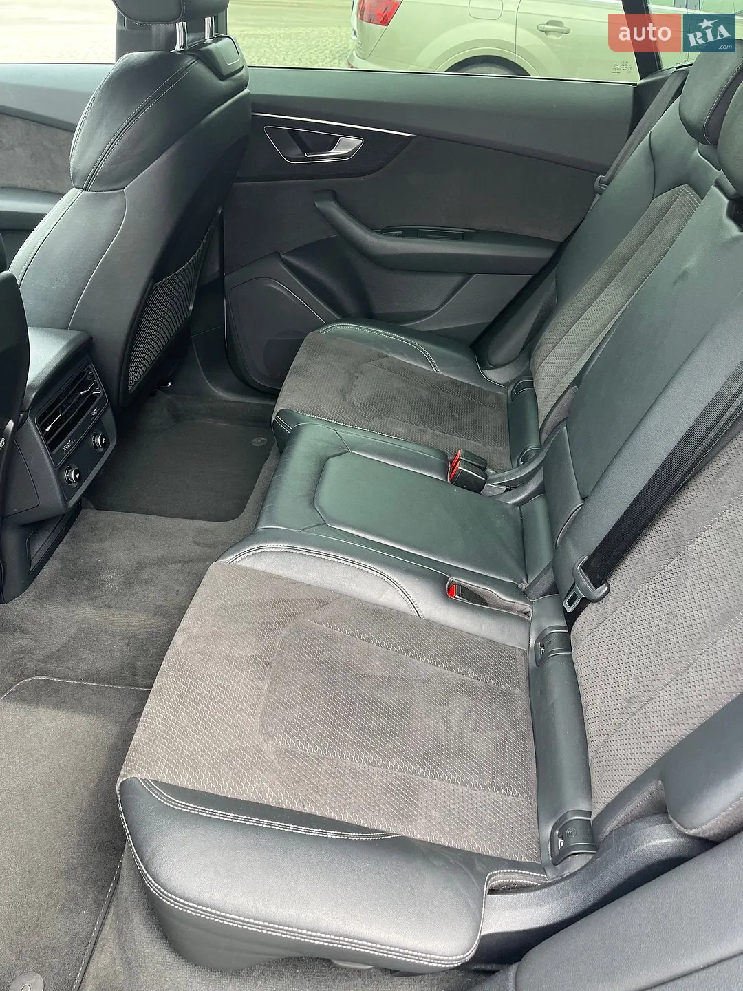 2019 Audi Q8 - мініатюра 35