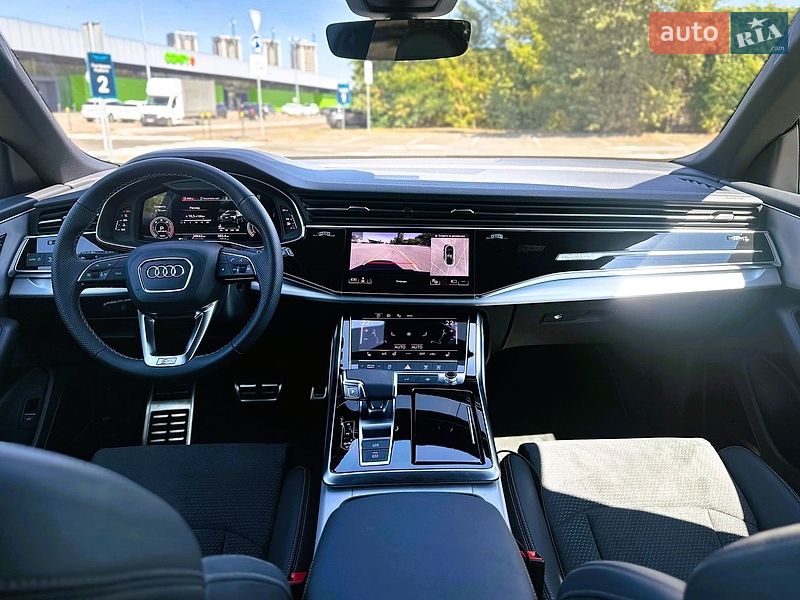 Внедорожник / Кроссовер Audi Q8 2025 в Киеве