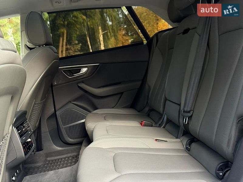 Внедорожник / Кроссовер Audi Q8 2019 в Лубнах