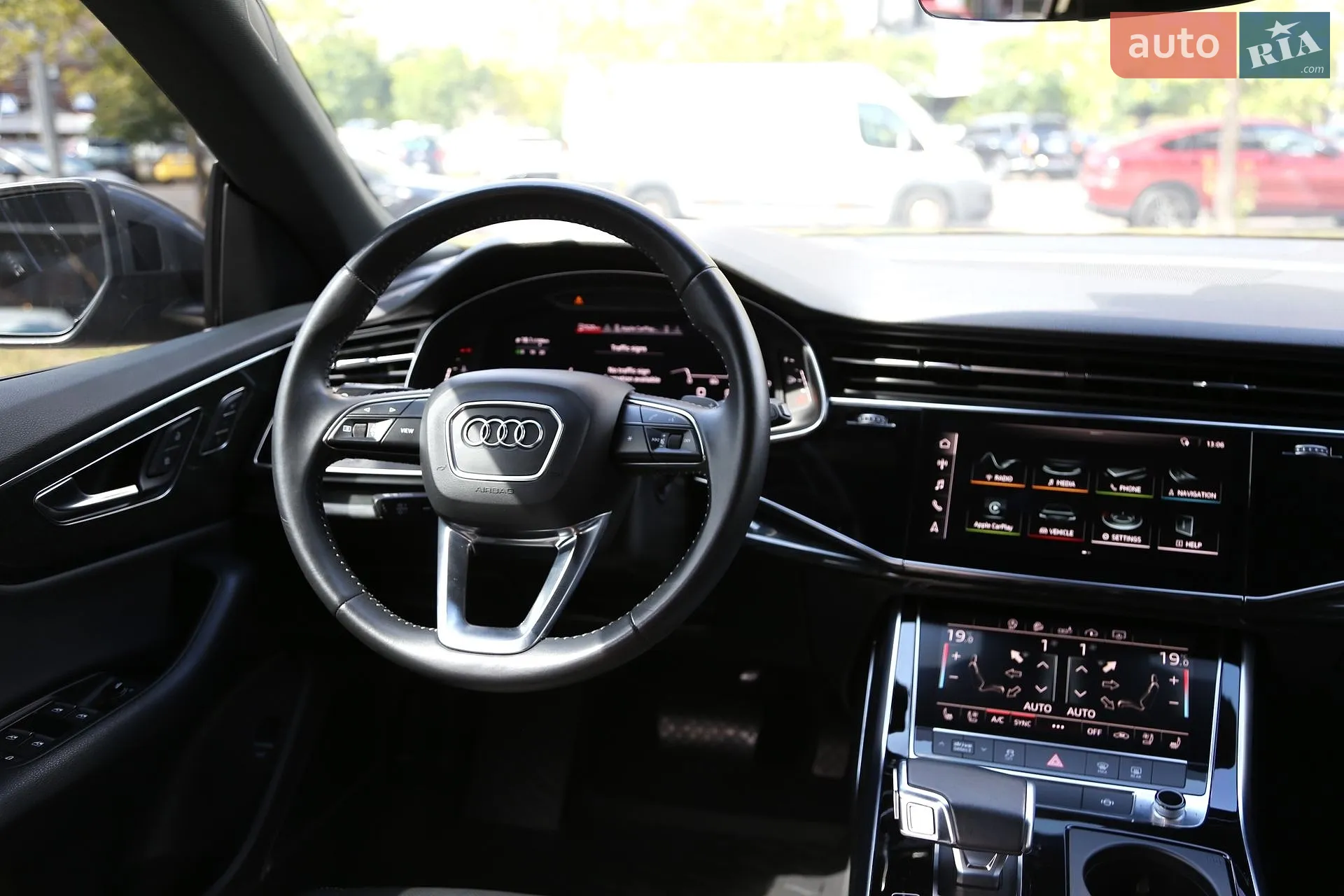 2019 Audi Q8 - мініатюра 14