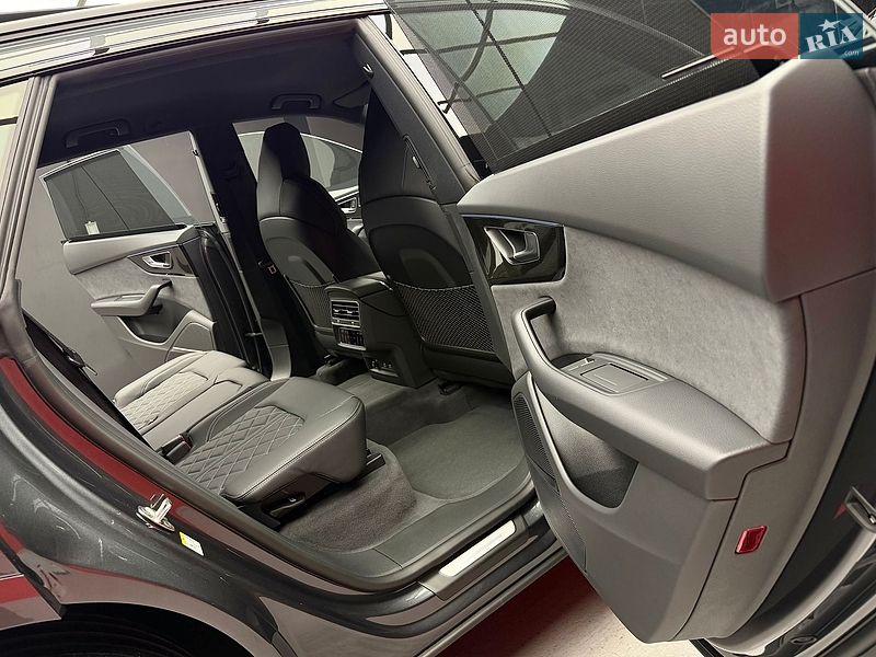 Позашляховик / Кросовер Audi Q8 2026 в Києві