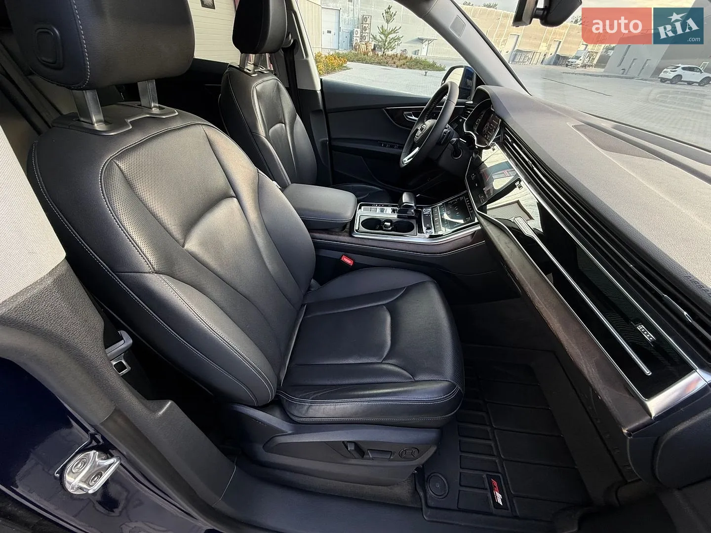 2018 Audi Q8 - мініатюра 28