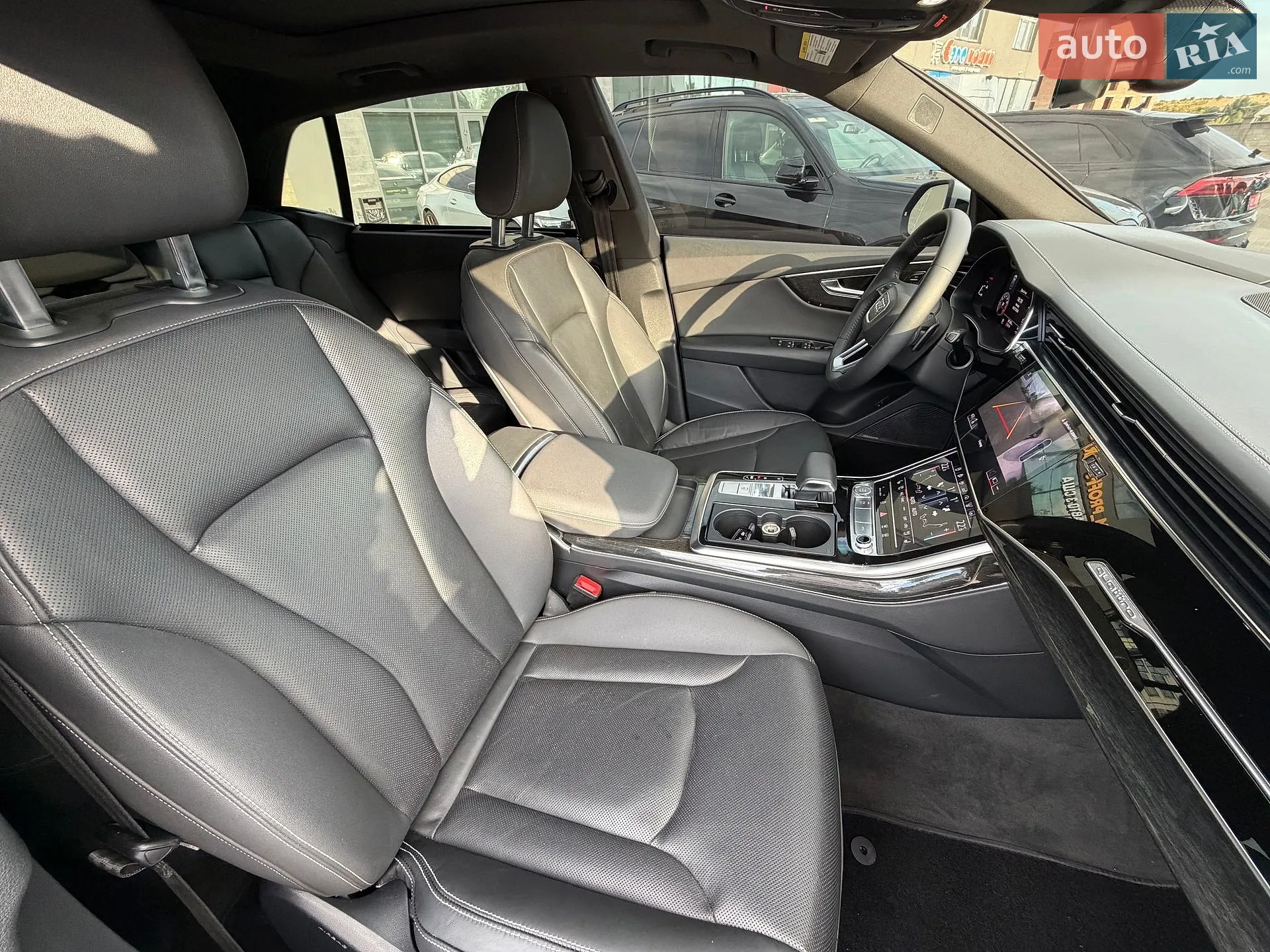 2019 Audi Q8 - мініатюра 13