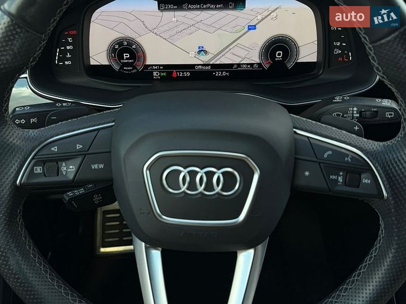 Внедорожник / Кроссовер Audi Q8 2021 в Киеве