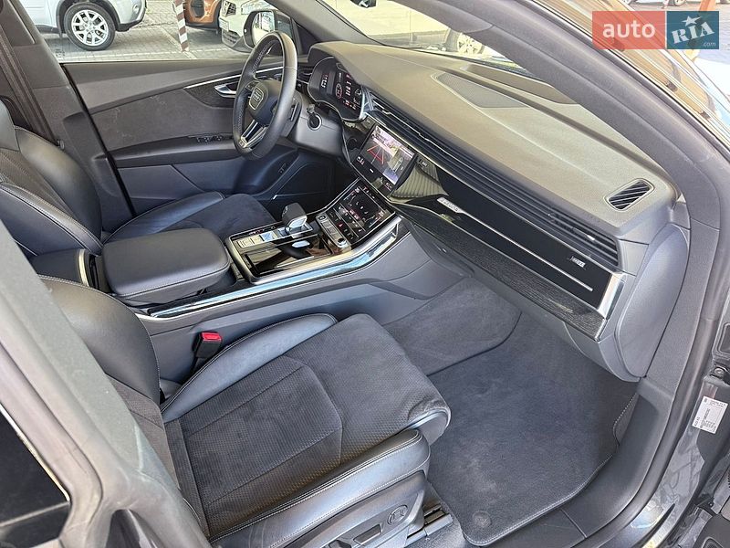 Внедорожник / Кроссовер Audi Q8 2020 в Хмельницком