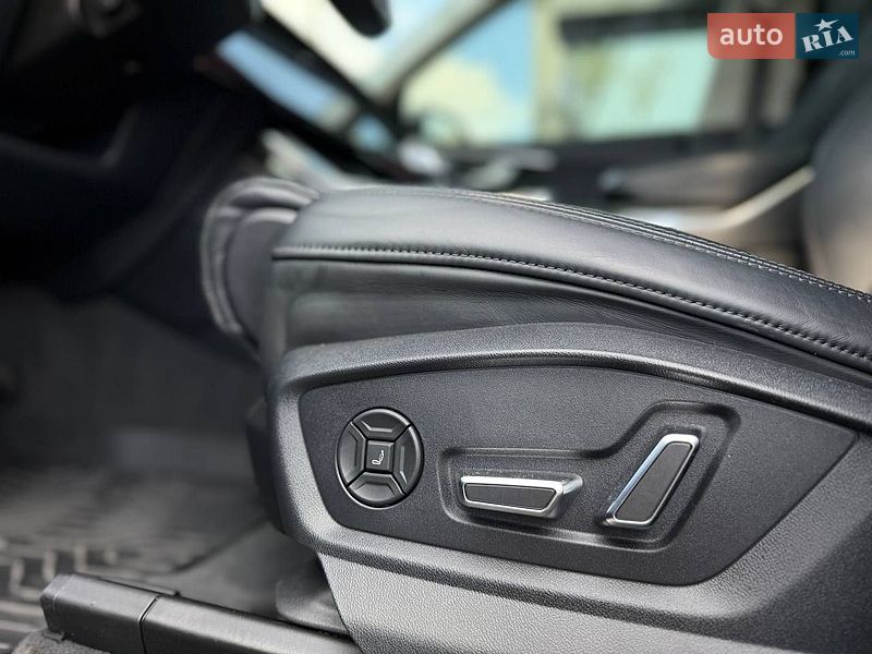 Внедорожник / Кроссовер Audi Q8 2021 в Львове
