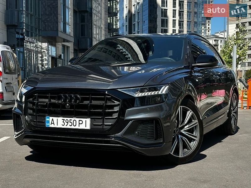 Audi Q8 2023