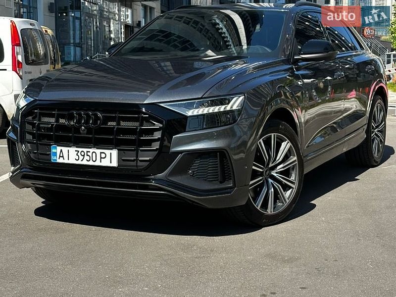 Позашляховик / Кросовер Audi Q8 2023 в Києві