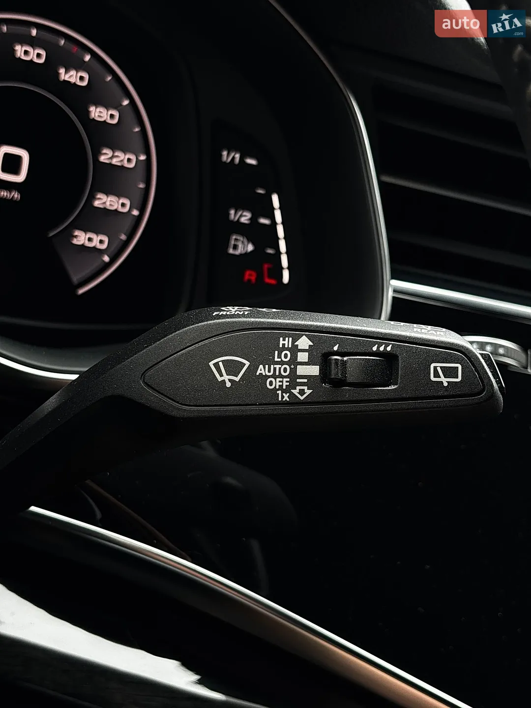2020 Audi Q8 - мініатюра 37