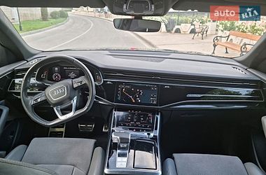 Внедорожник / Кроссовер Audi Q8 2020 в Киеве