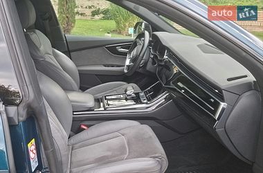 Внедорожник / Кроссовер Audi Q8 2020 в Киеве