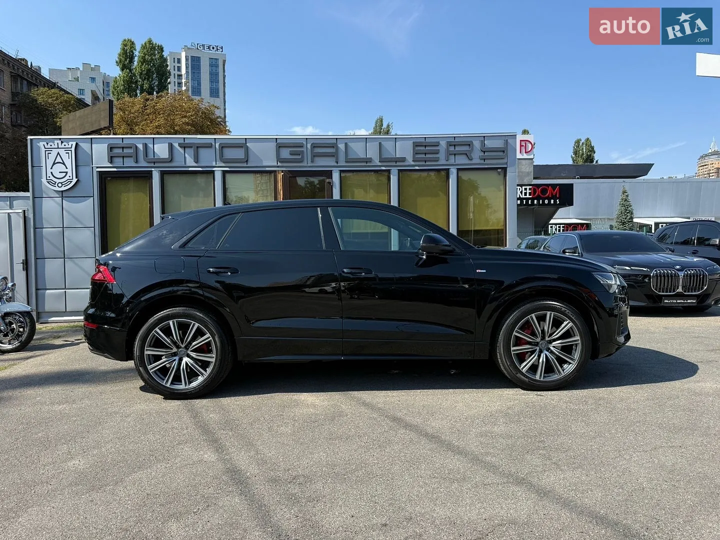 2018 Audi Q8 - мініатюра 4