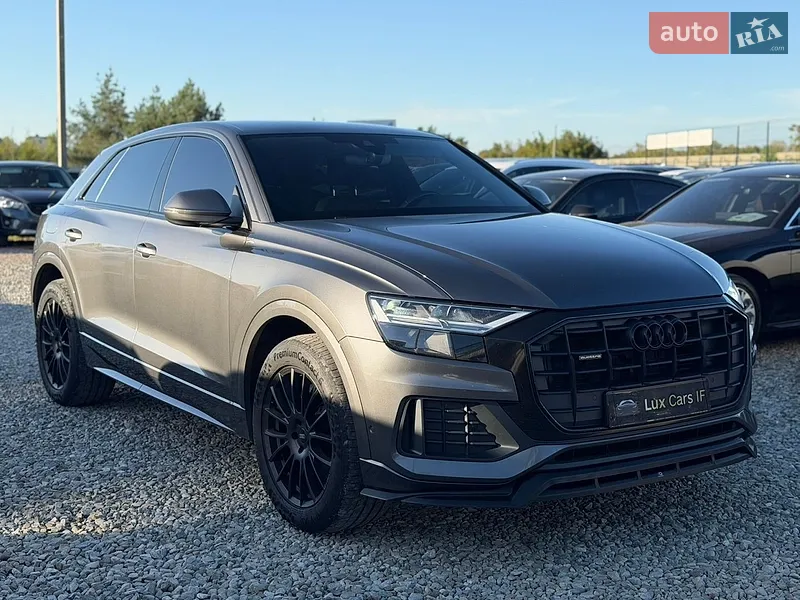 Audi Q8 2022