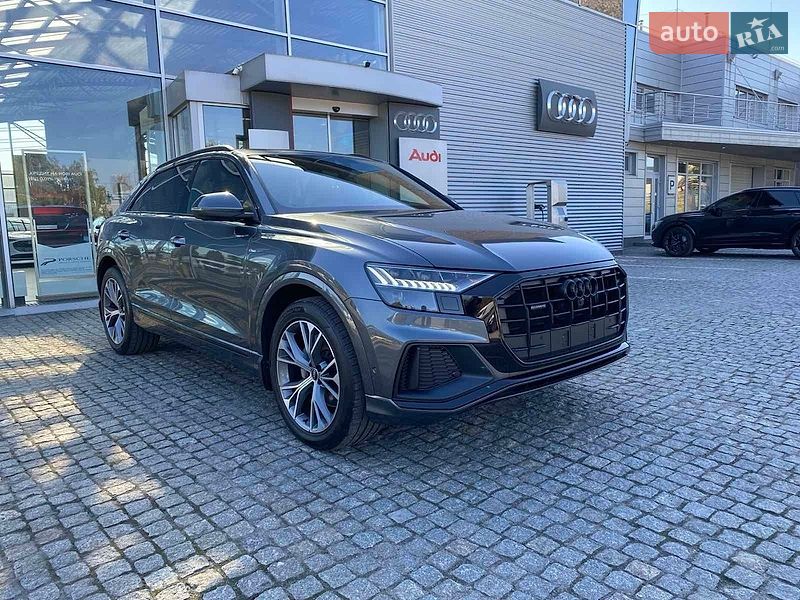 Позашляховик / Кросовер Audi Q8 2023 в Дніпрі