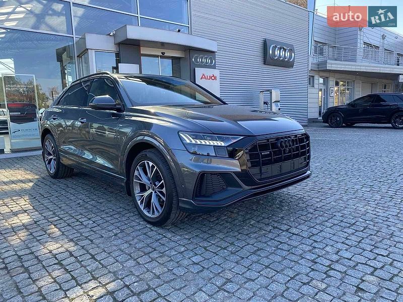 Позашляховик / Кросовер Audi Q8 2023 в Дніпрі