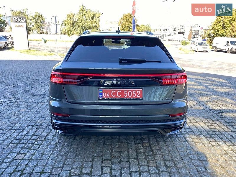 Позашляховик / Кросовер Audi Q8 2023 в Дніпрі