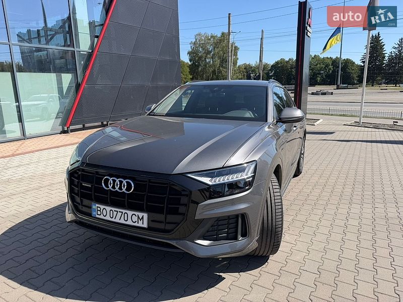 Позашляховик / Кросовер Audi Q8 2023 в Тернополі