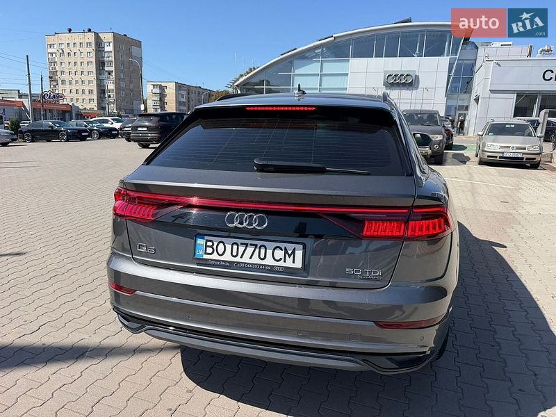 Позашляховик / Кросовер Audi Q8 2023 в Тернополі