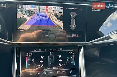 Внедорожник / Кроссовер Audi Q8 2018 в Киеве