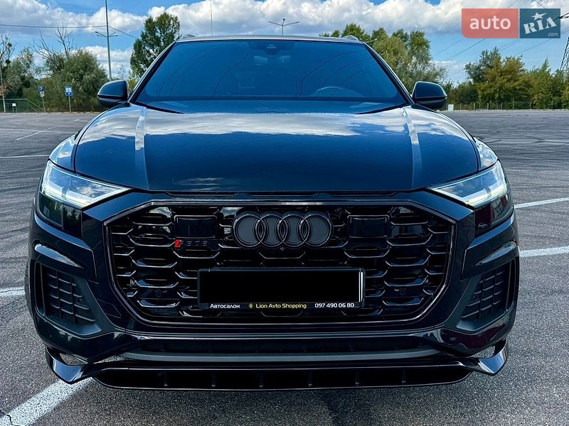 Внедорожник / Кроссовер Audi Q8 2018 в Киеве