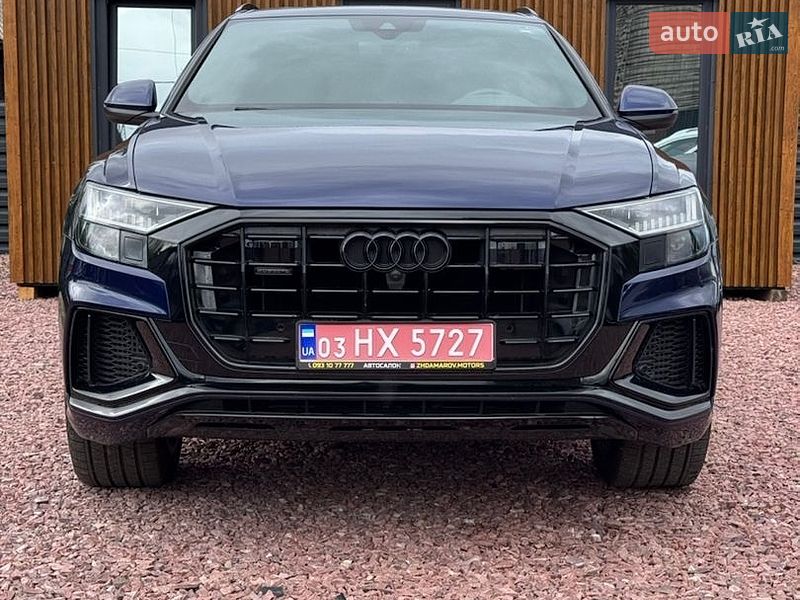 Audi Q8 2021