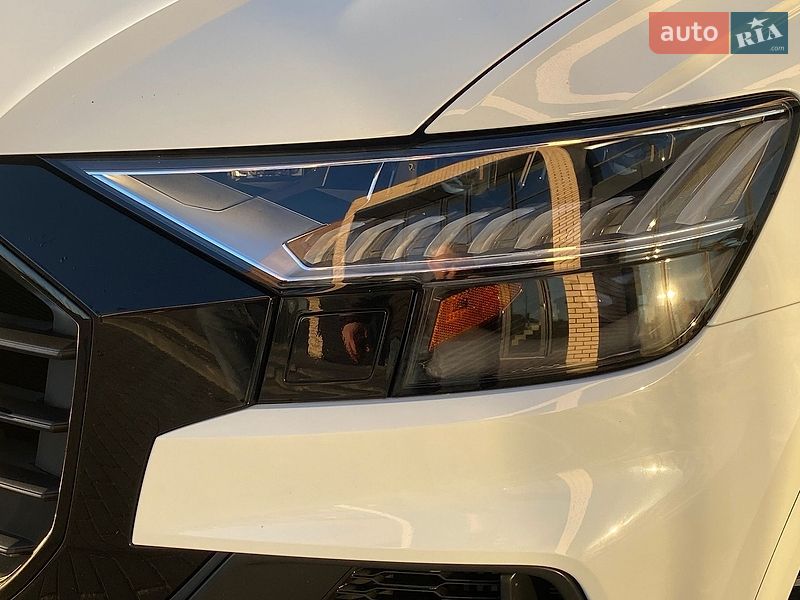 Внедорожник / Кроссовер Audi Q8 2020 в Виннице