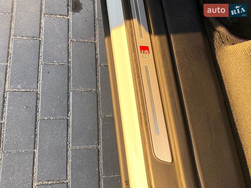Внедорожник / Кроссовер Audi Q8 2020 в Виннице