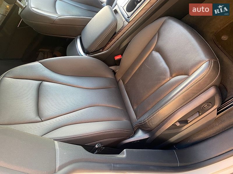 Внедорожник / Кроссовер Audi Q8 2020 в Виннице