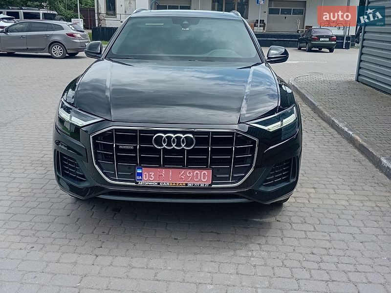 Внедорожник / Кроссовер Audi Q8 2019 в Ивано-Франковске