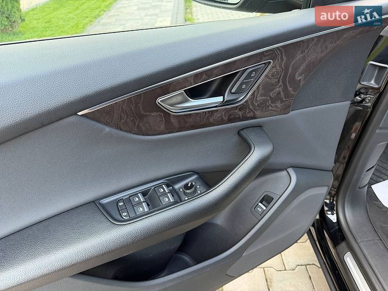 Позашляховик / Кросовер Audi Q8 2018 в Луцьку фото 18 Позашляховик / Кросовер Audi Q8 2018 в Луцьку