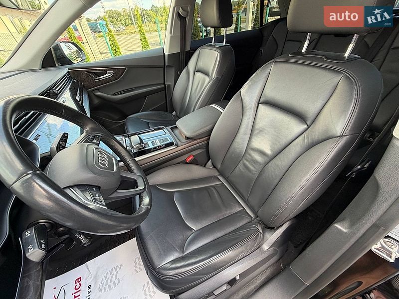 Позашляховик / Кросовер Audi Q8 2018 в Луцьку фото 17 Позашляховик / Кросовер Audi Q8 2018 в Луцьку